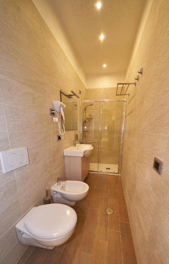 B&B Mary Grace Rossano Stazione Buitenkant foto