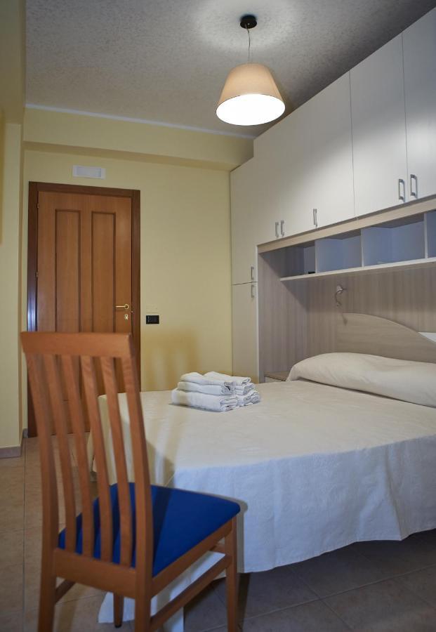 B&B Mary Grace Rossano Stazione Buitenkant foto